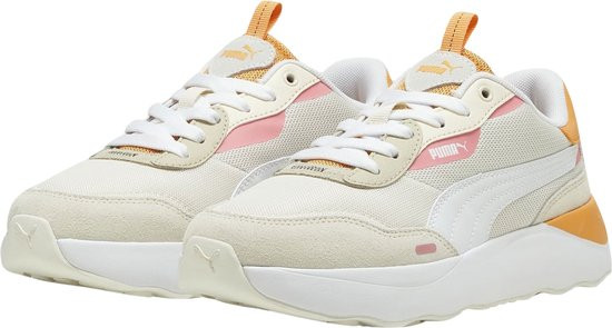 PUMA Runtamed Platform - maat 38.5 - Dames Sneakers - Putty-PUMA White-Warm White-Clementine-Passion