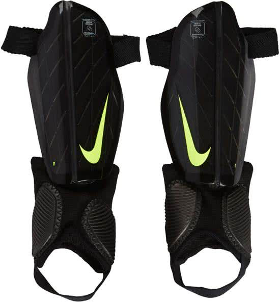 antiek mannetje Vrijwel Koopjeshoek - Nike Protegga Youth Flex Guard - Scheenbeschermer Heren -  Zwart | DGM Outlet